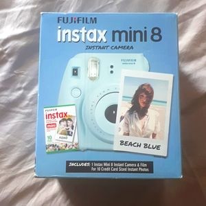 Fujifilm Instax Mini 8 INSTANT CAMERA